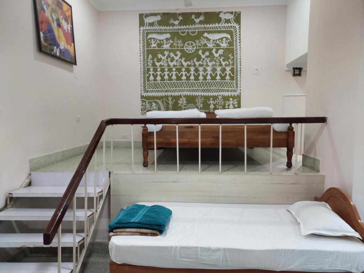 Radhika Resort Μπουμπάνεσβαρ Εξωτερικό φωτογραφία
